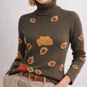 Carlisle Vintage Embroidered Turtleneck Sweater | Size S